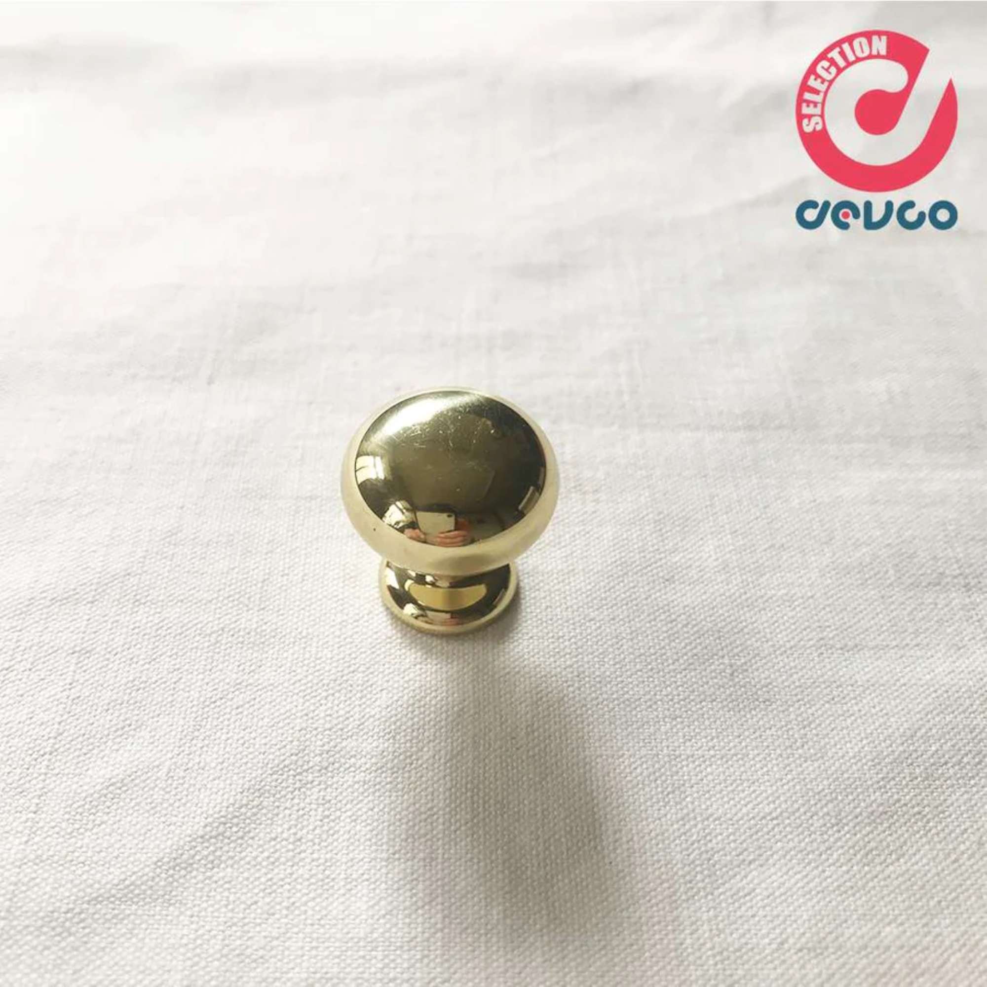 Pomello colore ottone antico comprensivo di vite Botter Luigi 7720 B